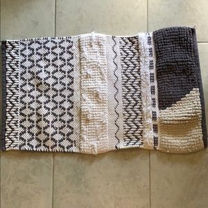 Anthropologie bathroom rug